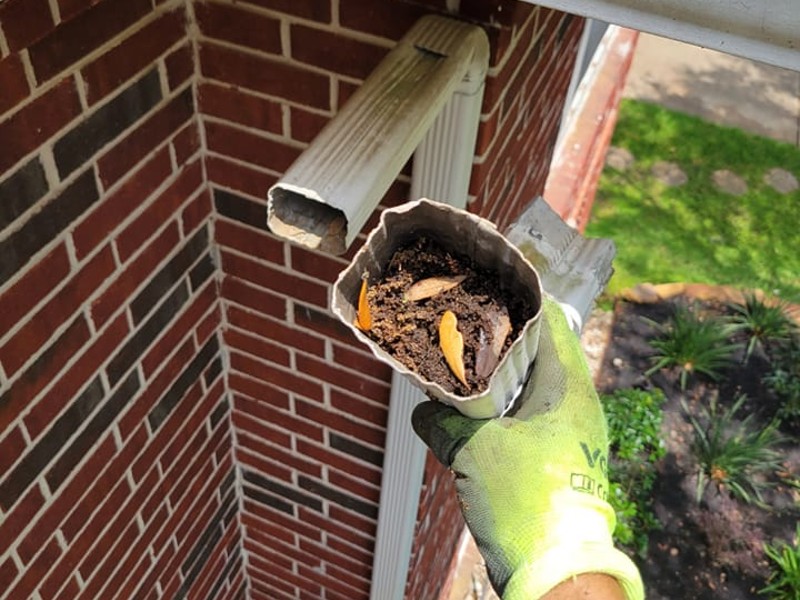 gutter cleaning