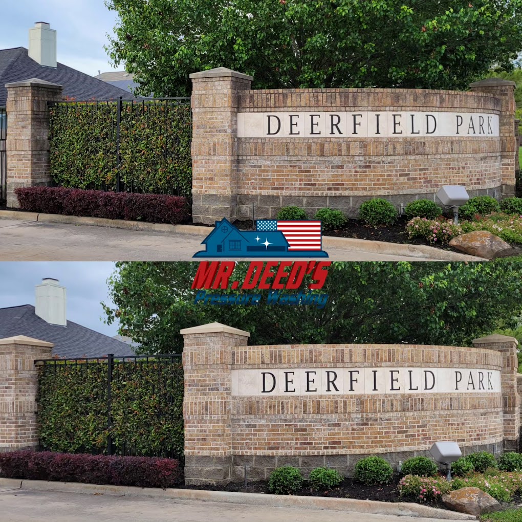 Neighborhood Perimeter Fence and Entry Way Cleaning for the Deerfield Park HOA, in Houston, Texas.